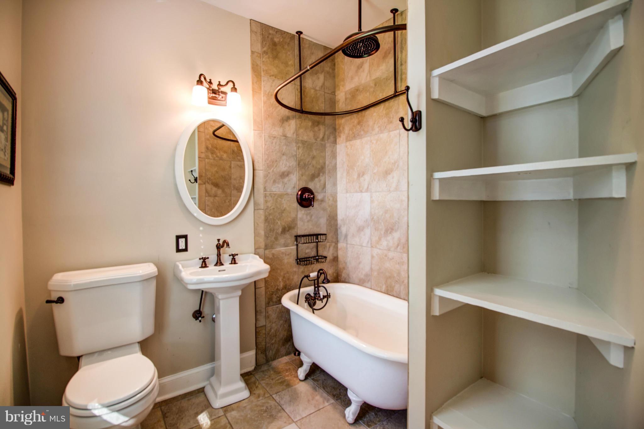 5111 Casanova Road Midland, VA 22728 - Photo 29 of 30 Bath