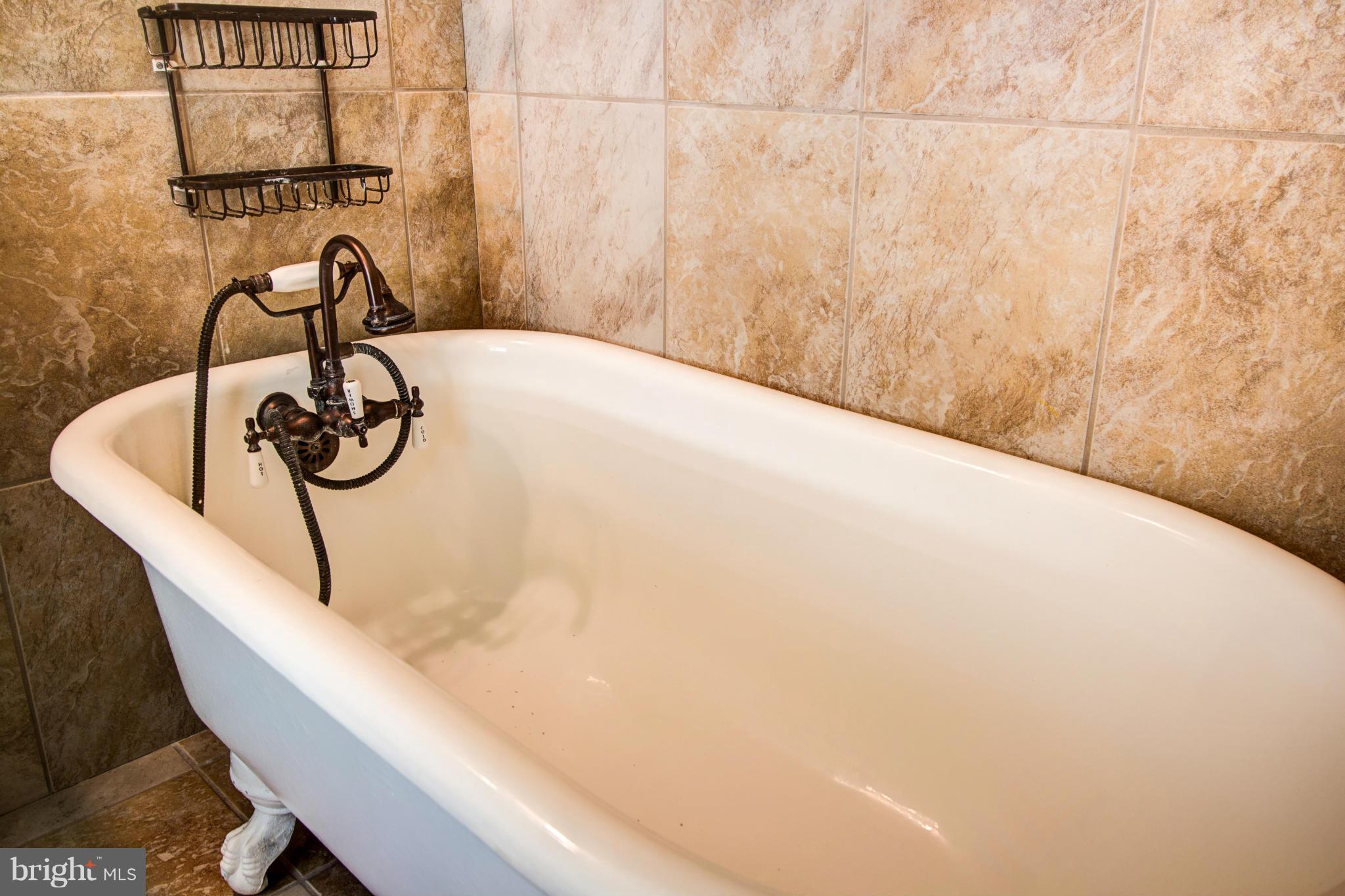 5111 Casanova Road Midland, VA 22728 - Photo 30 of 30 Bath