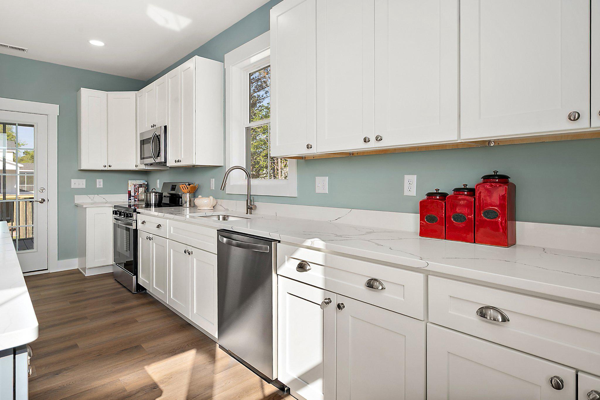 36025 Jackson Street Ocean View, DE 19970 - Photo 16 of 50 Quiet close cabinetry