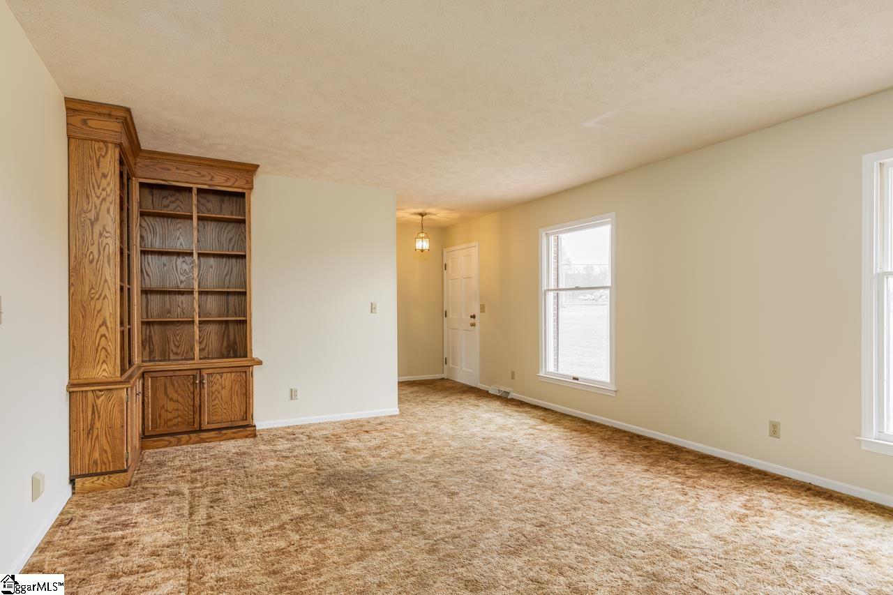 4278 Bramlett Church Road Gray Court, SC 29645 - Photo 6 of 31