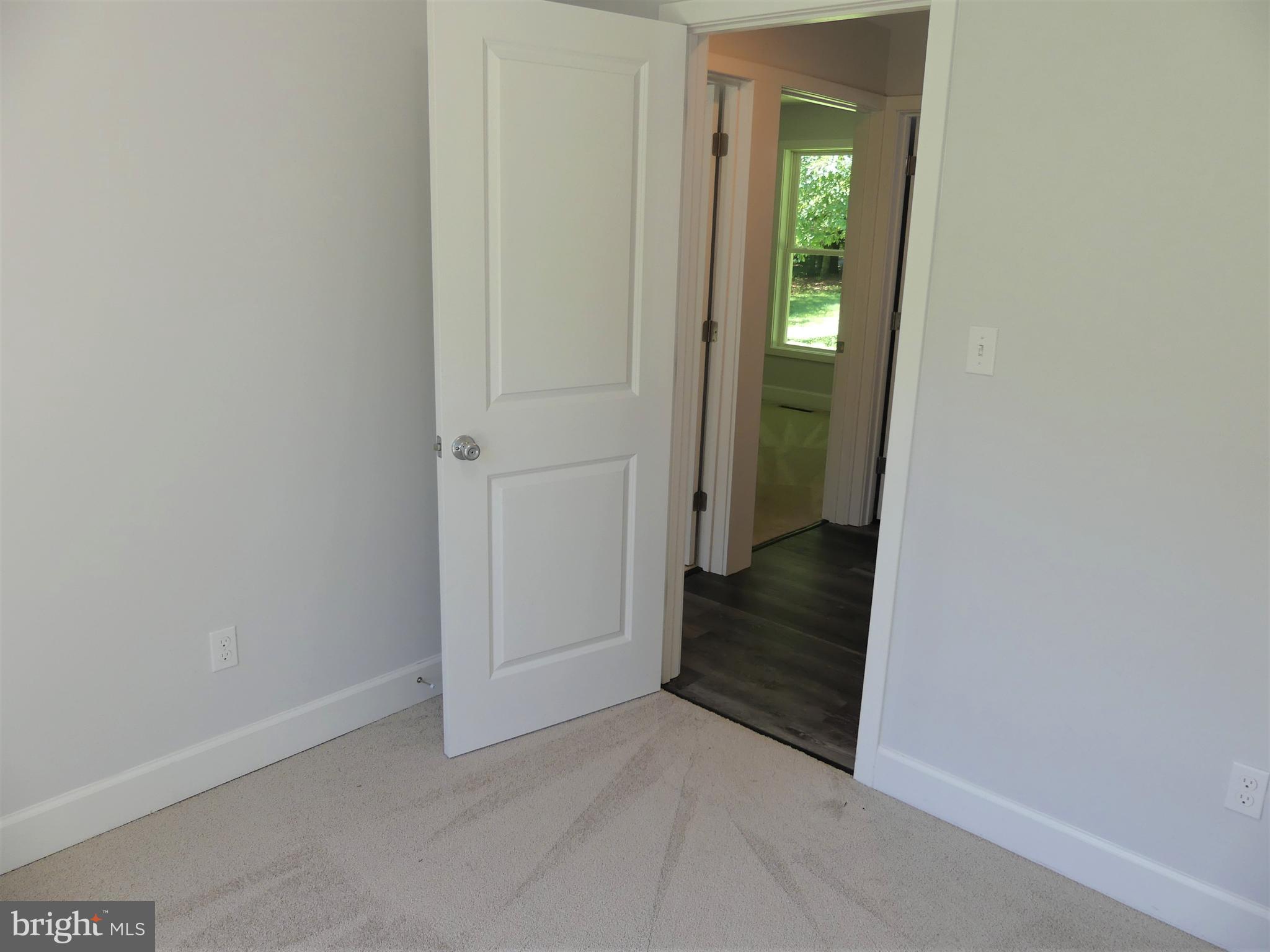 29238 Raccoon Ford Road Burr Hill, VA 22433 - Photo 23 of 30 Hallway access from all bedrooms
