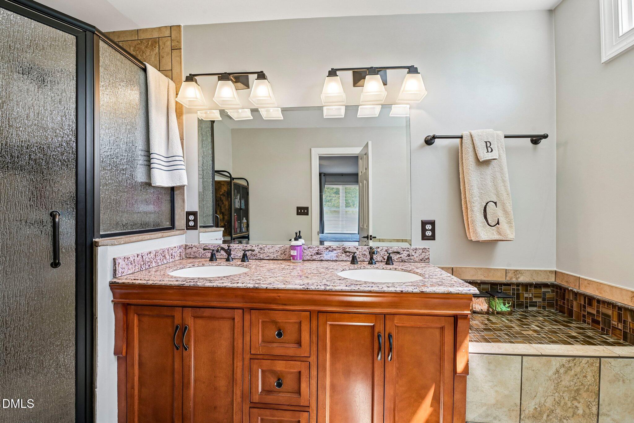 6208 Lead Mine Road Raleigh, NC 27612 - Photo 23 of 33 33-web-or-mls-Lead Mine Rd-S0905-033