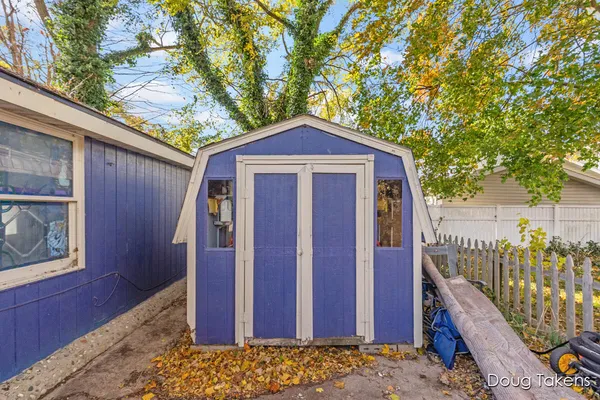 $249,999 | 209 Rex Street, Spring Lake, MI 49456