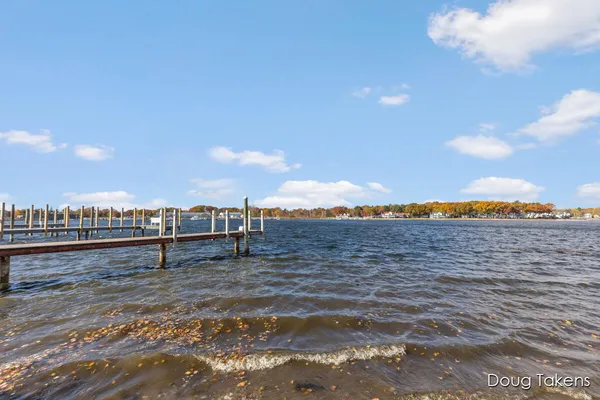 $249,999 | 209 Rex Street, Spring Lake, MI 49456