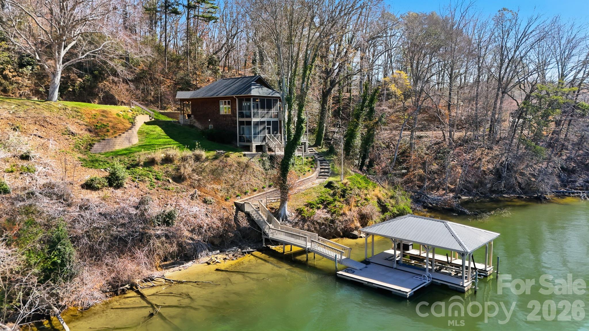 152 Bridge Pointe Lane Hickory, NC 28601 - Photo 3 of 48