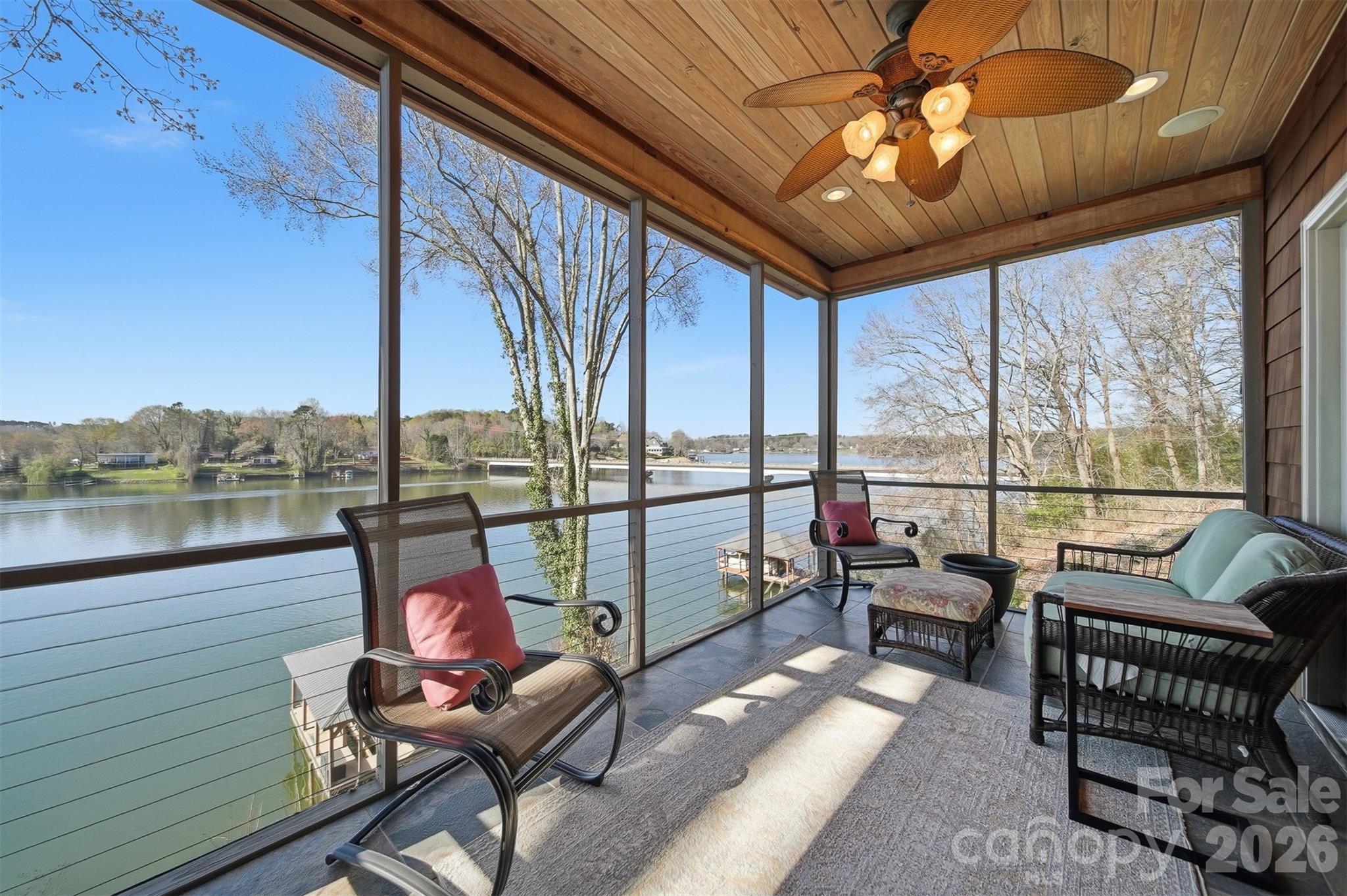 152 Bridge Pointe Lane Hickory, NC 28601 - Photo 4 of 48