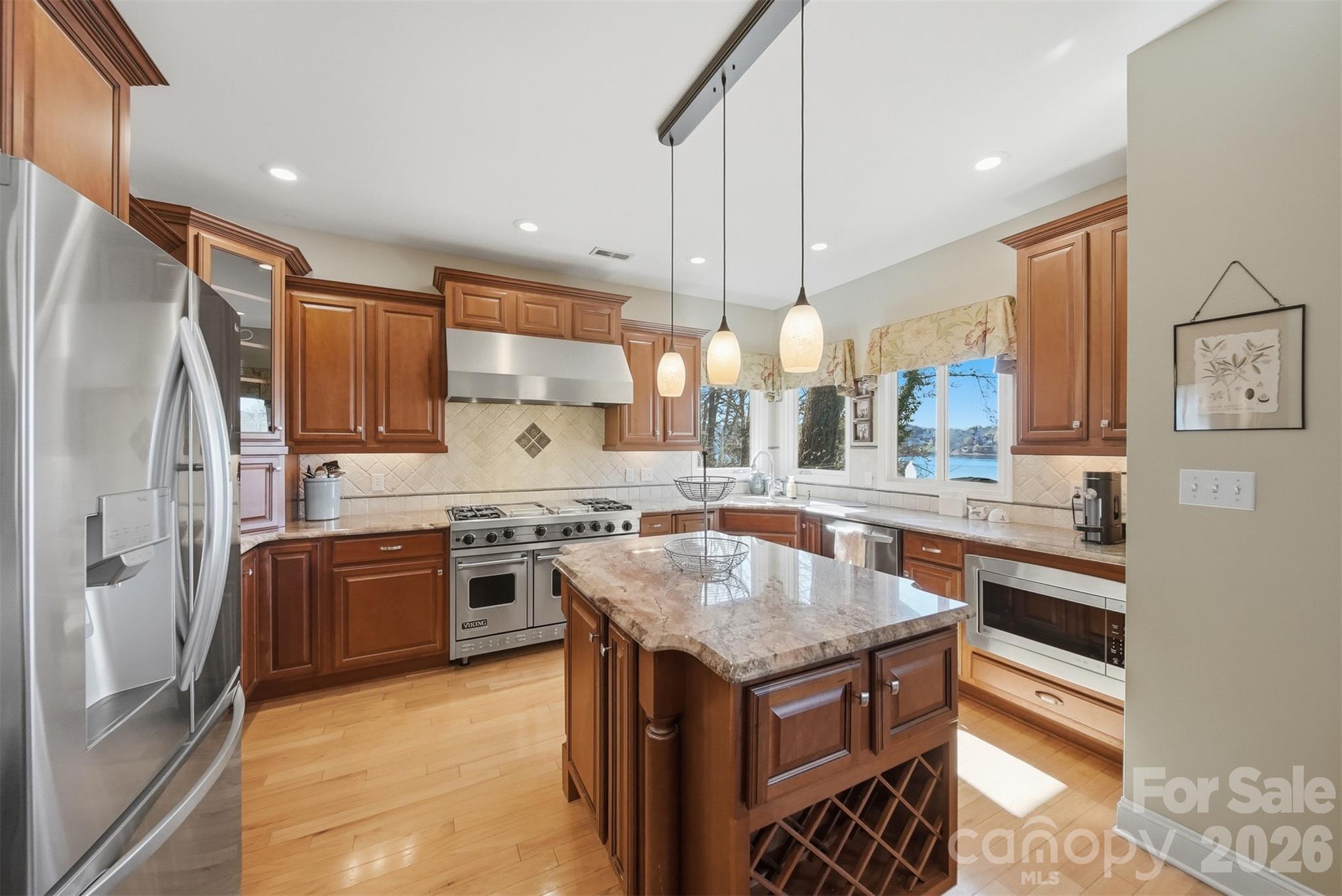 152 Bridge Pointe Lane Hickory, NC 28601 - Photo 43 of 48