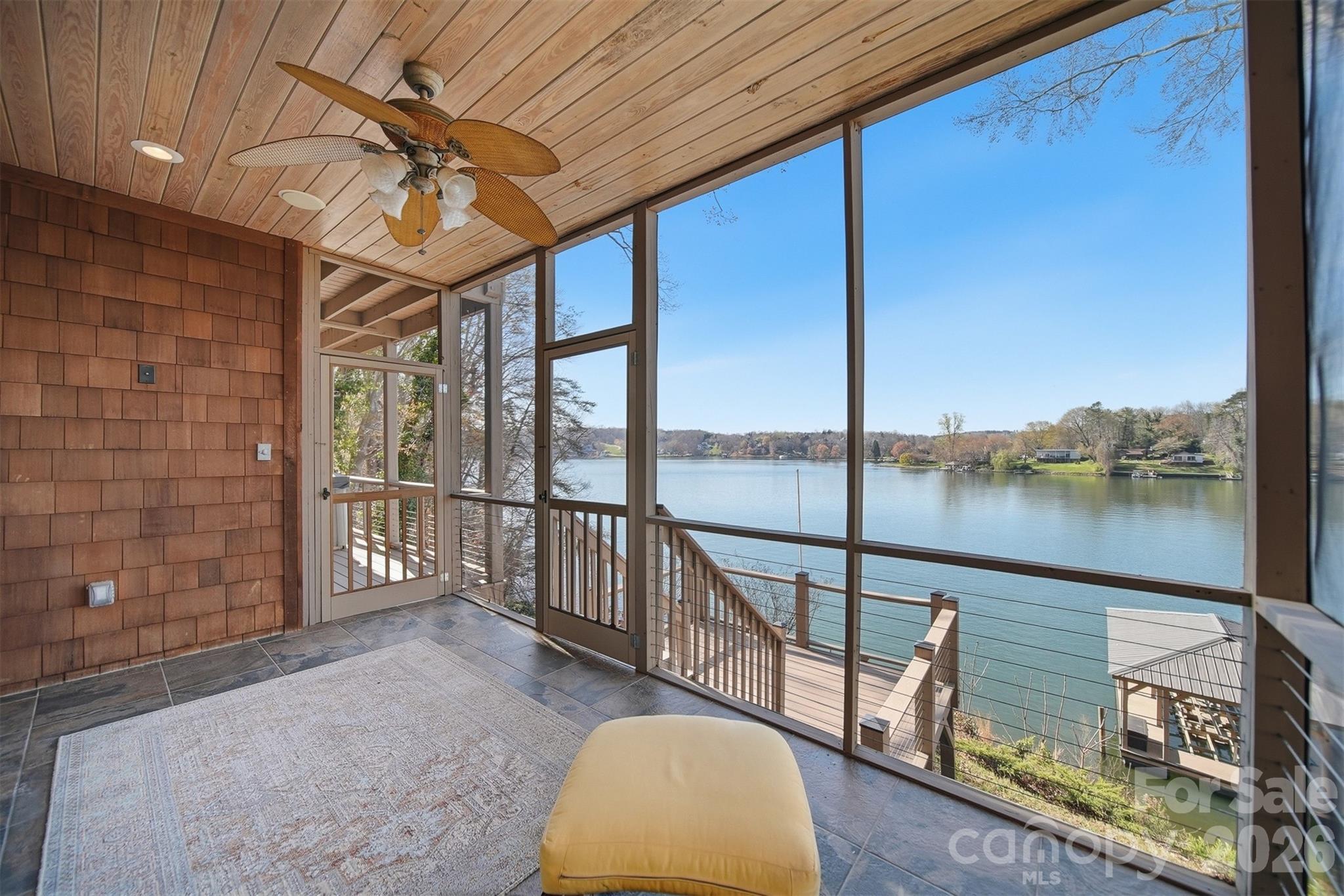 152 Bridge Pointe Lane Hickory, NC 28601 - Photo 7 of 48