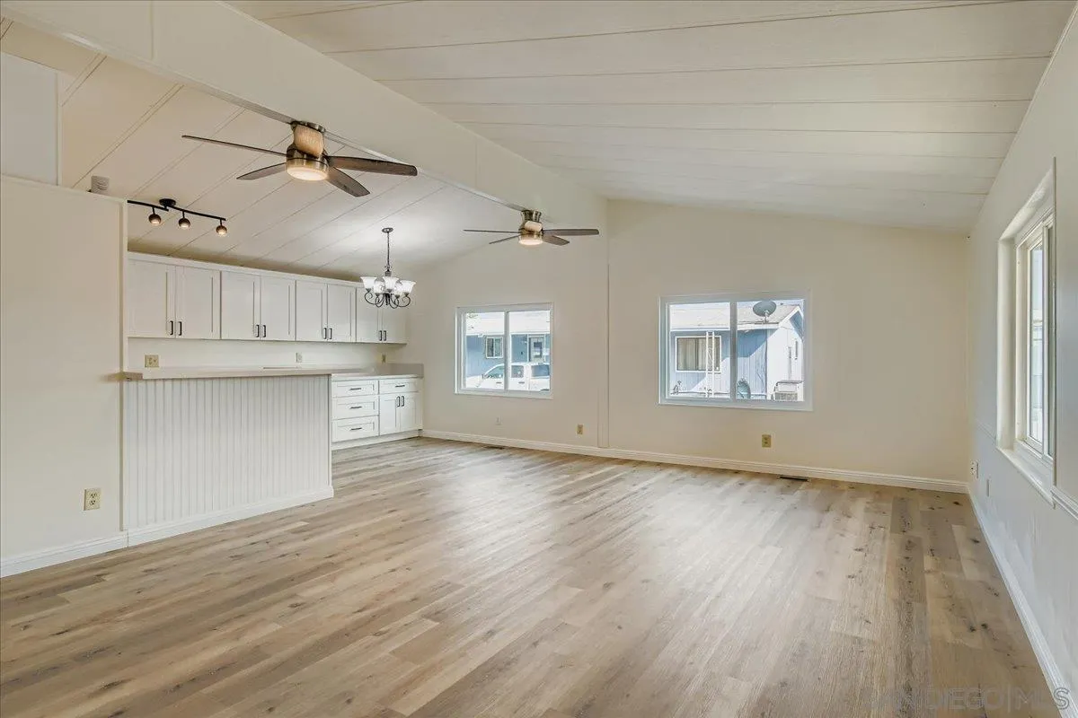 11949 Riverside Drive Lakeside, CA 92040 - Photo 7 of 32
