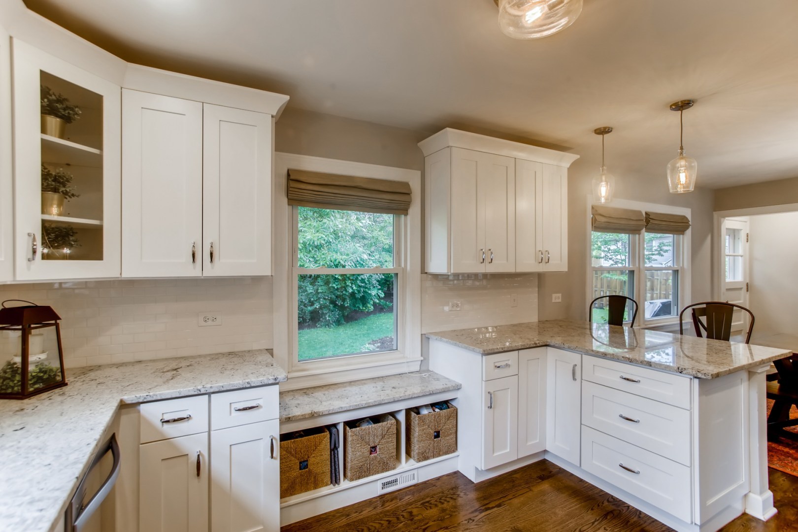 908 Oxford Road Glen Ellyn, IL 60137 - Photo 14 of 32