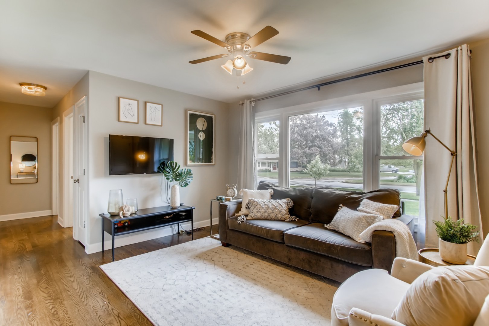 908 Oxford Road Glen Ellyn, IL 60137 - Photo 9 of 32