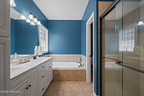 $575,000 | 8256 Ibis Pointe Northeast, Leland, NC 28451