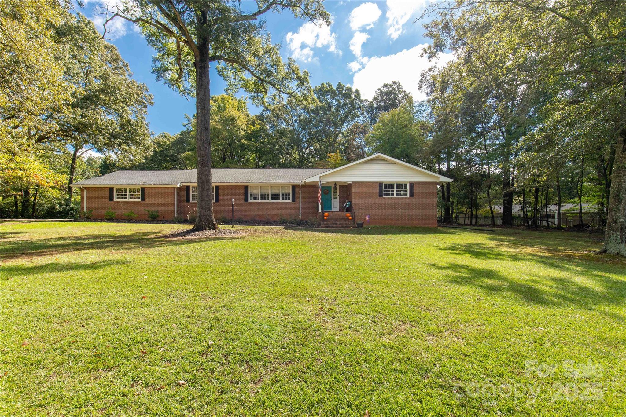 709 Plantation Road Lancaster, SC 29720 - Photo 2 of 29 Gallery Image 2