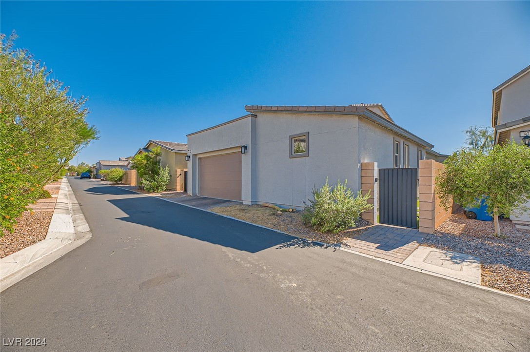 980 East Sunset Road Henderson, NV 89011 - Photo 27 of 37 Gallery Image 27