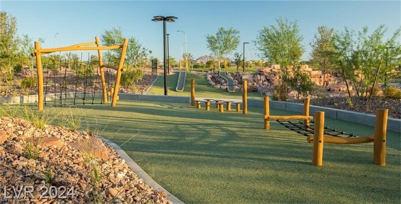 980 East Sunset Road Henderson, NV 89011 - Photo 31 of 37 Gallery Image 31