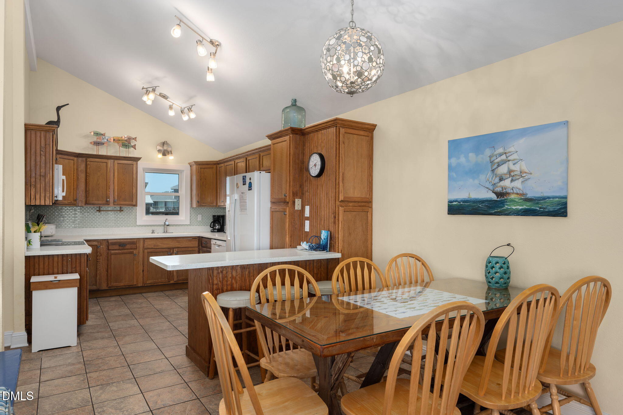 57161 Lighthouse Road Hatteras, NC 27943 - Photo 12 of 40 20-web-or-mls-57161-Lighthouse-Dr-TL-Din