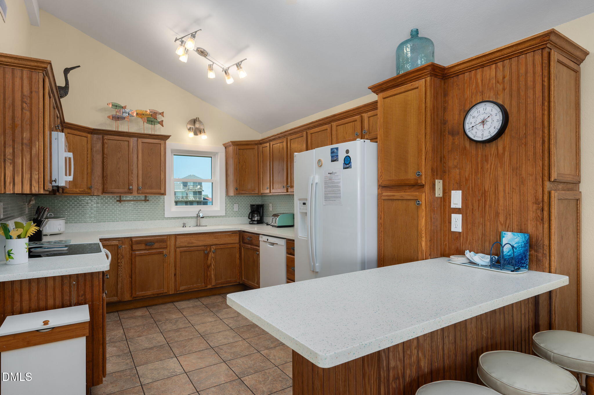 57161 Lighthouse Road Hatteras, NC 27943 - Photo 13 of 40 21-web-or-mls-57161-Lighthouse-Dr-TL-Kit