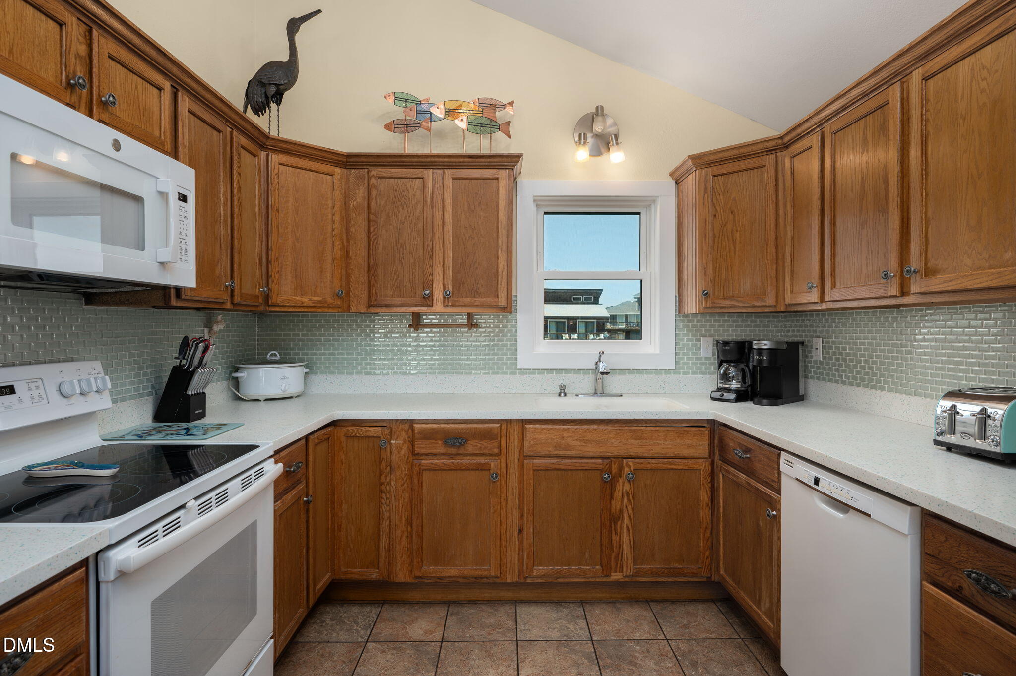 57161 Lighthouse Road Hatteras, NC 27943 - Photo 14 of 40 23-web-or-mls-57161-Lighthouse-Dr-TL-Kit