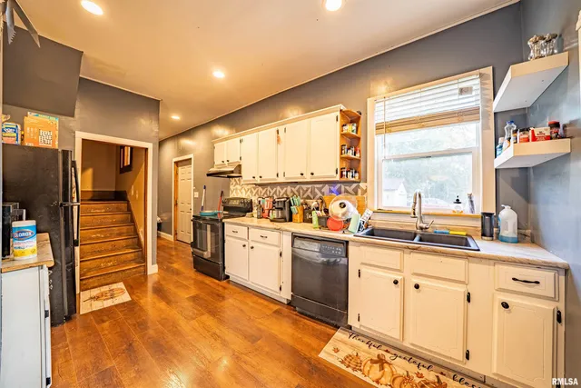 $139,900 | 604 East 3rd Street, Delavan, IL 61734