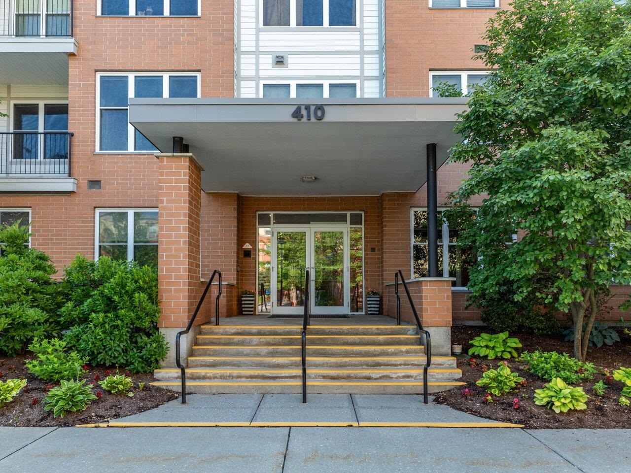 410 Farrell Street, Unit 415 South Burlington, VT 05403 - Photo 6 of 15