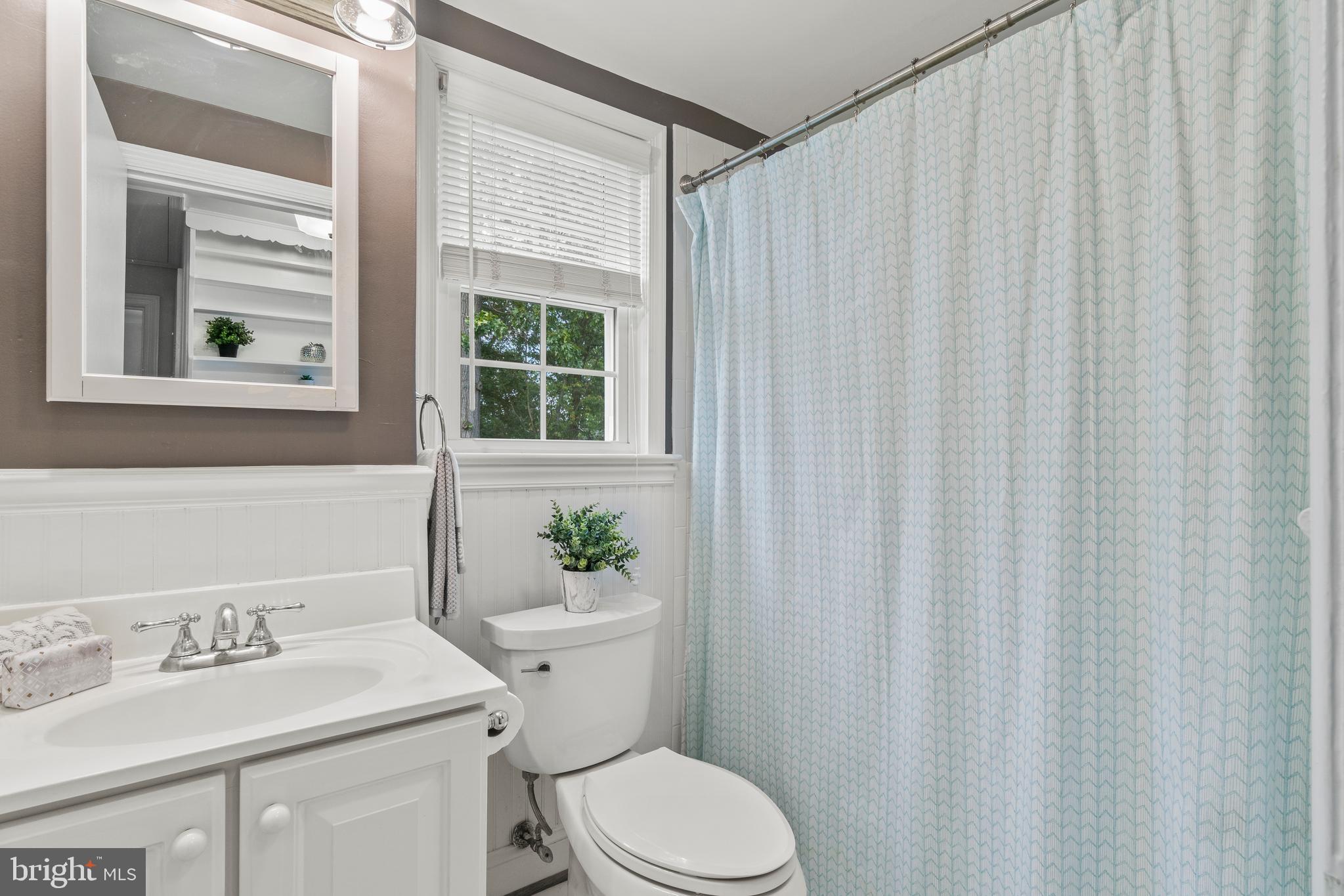 2713 Emmet Road Silver Spring, MD 20902 - Photo 22 of 45 full bath - updated and fresh