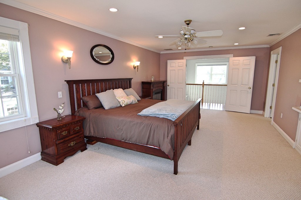 15 Wellington Road Winchester, MA 01890 - Photo 9 of 22 Gallery Image 9