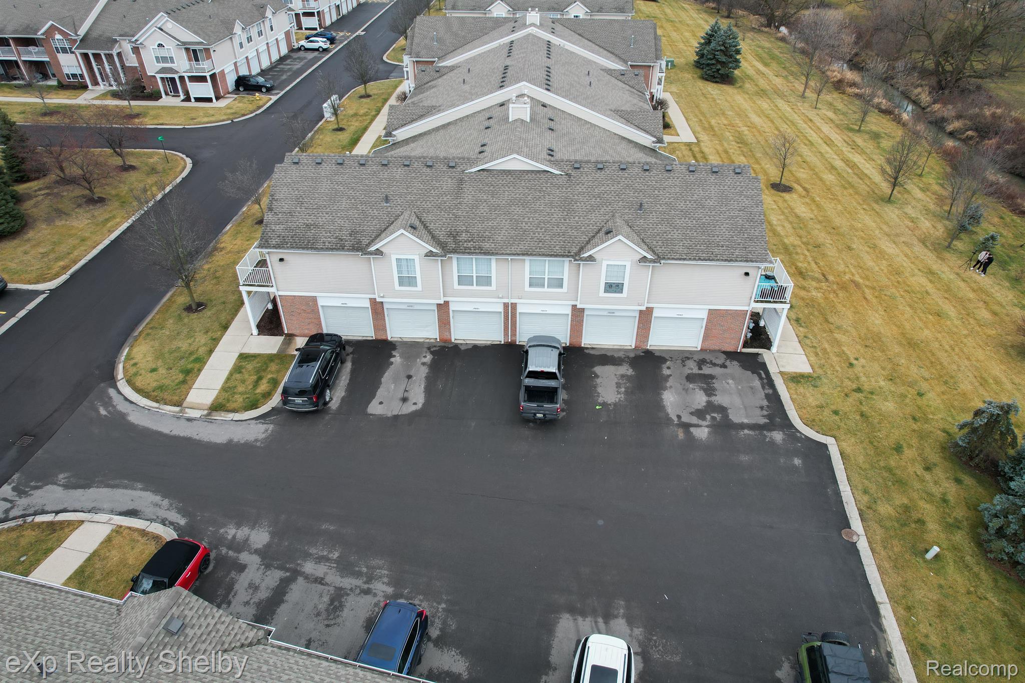 46075 Rhodes Drive Macomb, MI 48044 - Photo 32 of 33 Gallery Image 32