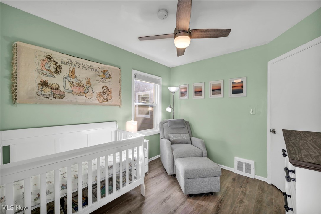 1637 Lander Road Cleveland, OH 44124 - Photo 13 of 25
