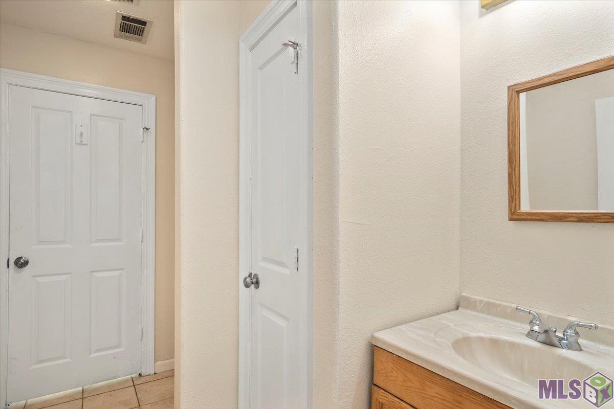 2423 Mchugh Road Baker, LA 70714 - Photo 11 of 15 Gallery Image 11