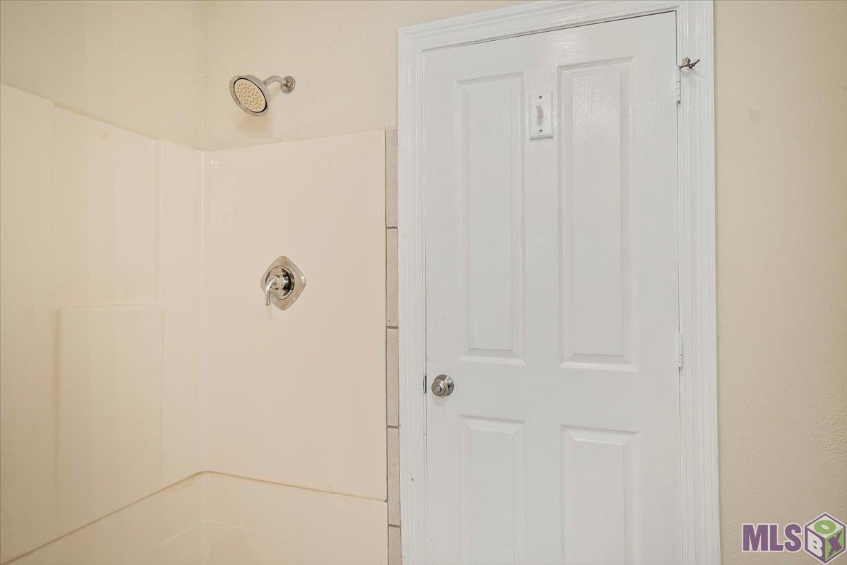 2423 Mchugh Road Baker, LA 70714 - Photo 12 of 15 Gallery Image 12