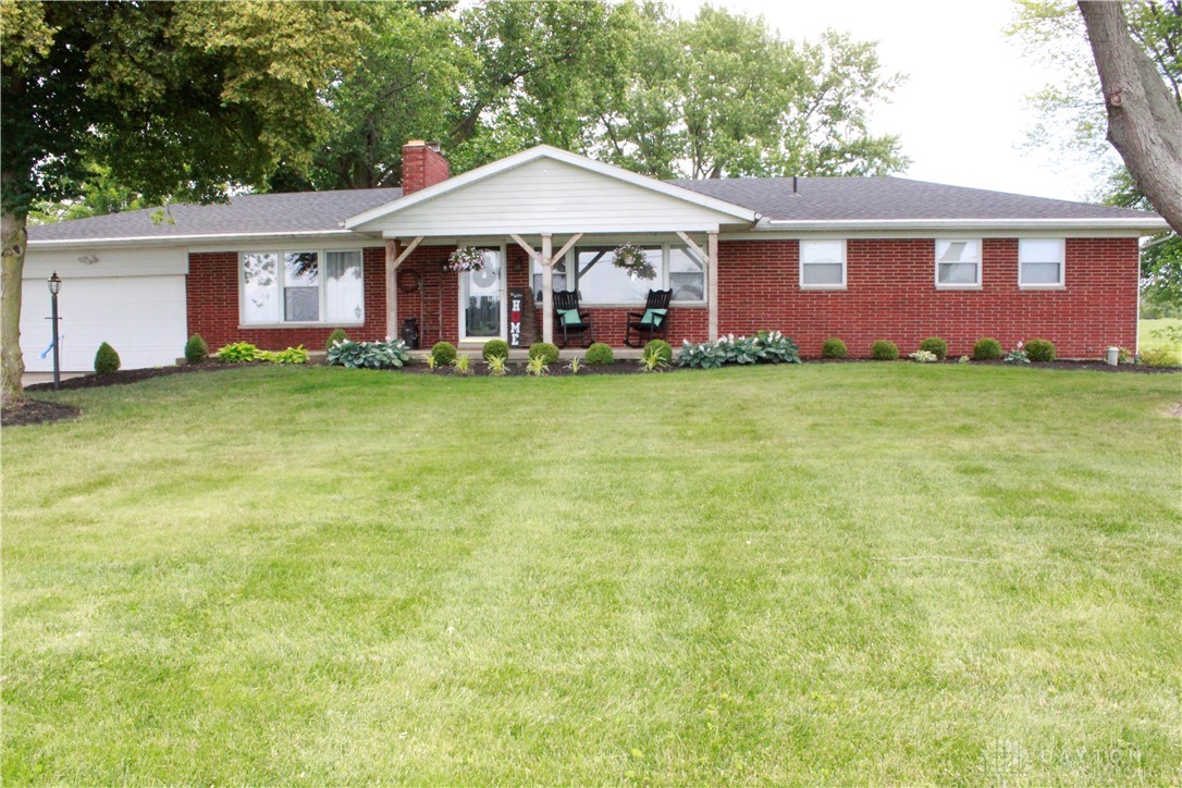 5848 Old Clifton Road Springfield, OH 45502 - Photo 1 of 43