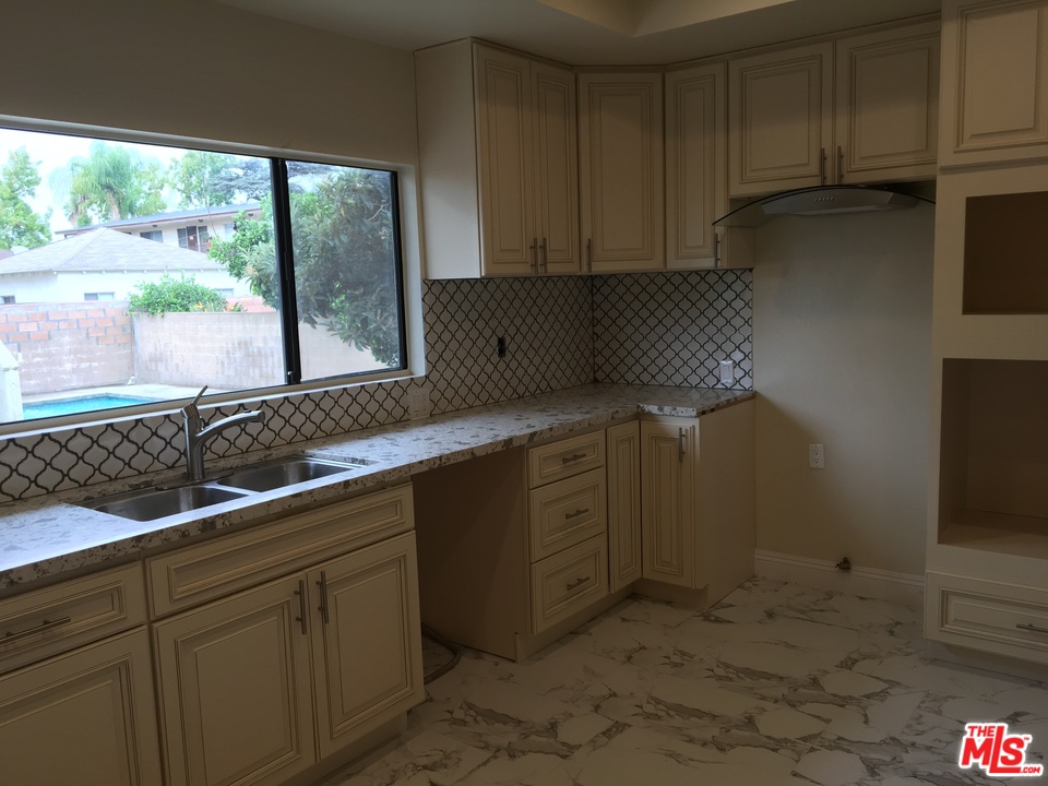 425 Wing Street Glendale, CA 91205 - Photo 21 of 40