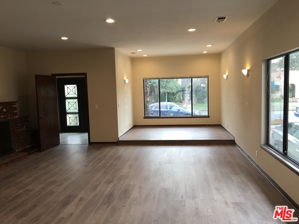 425 Wing Street Glendale, CA 91205 - Photo 8 of 40