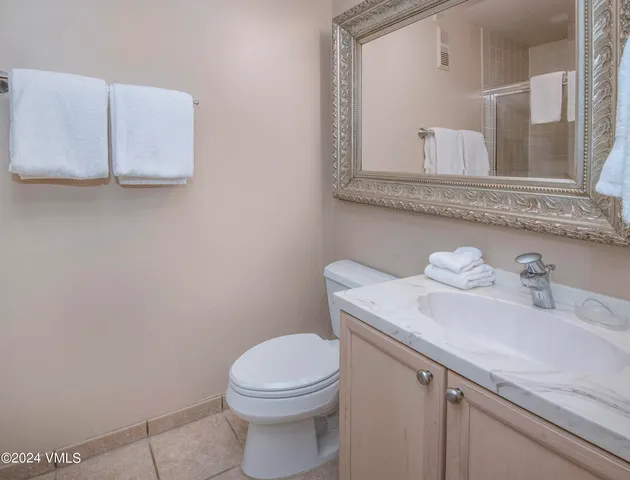 $1,200,000 | 1100 North Frontage Road West, Unit 2313, Vail, CO 81657