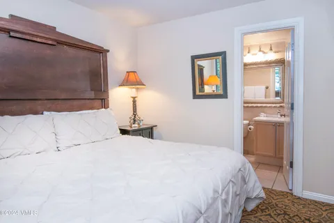 $1,200,000 | 1100 North Frontage Road West, Unit 2313, Vail, CO 81657