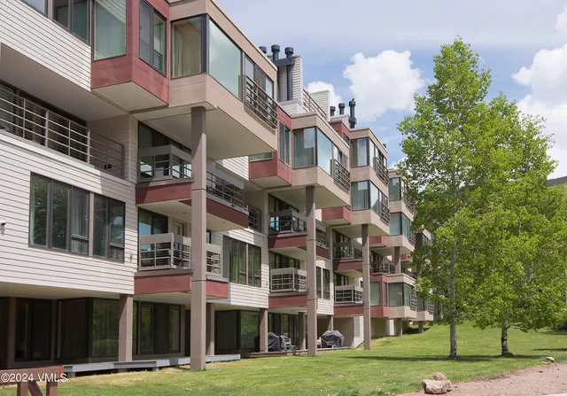 $1,200,000 | 1100 North Frontage Road West, Unit 2313, Vail, CO 81657