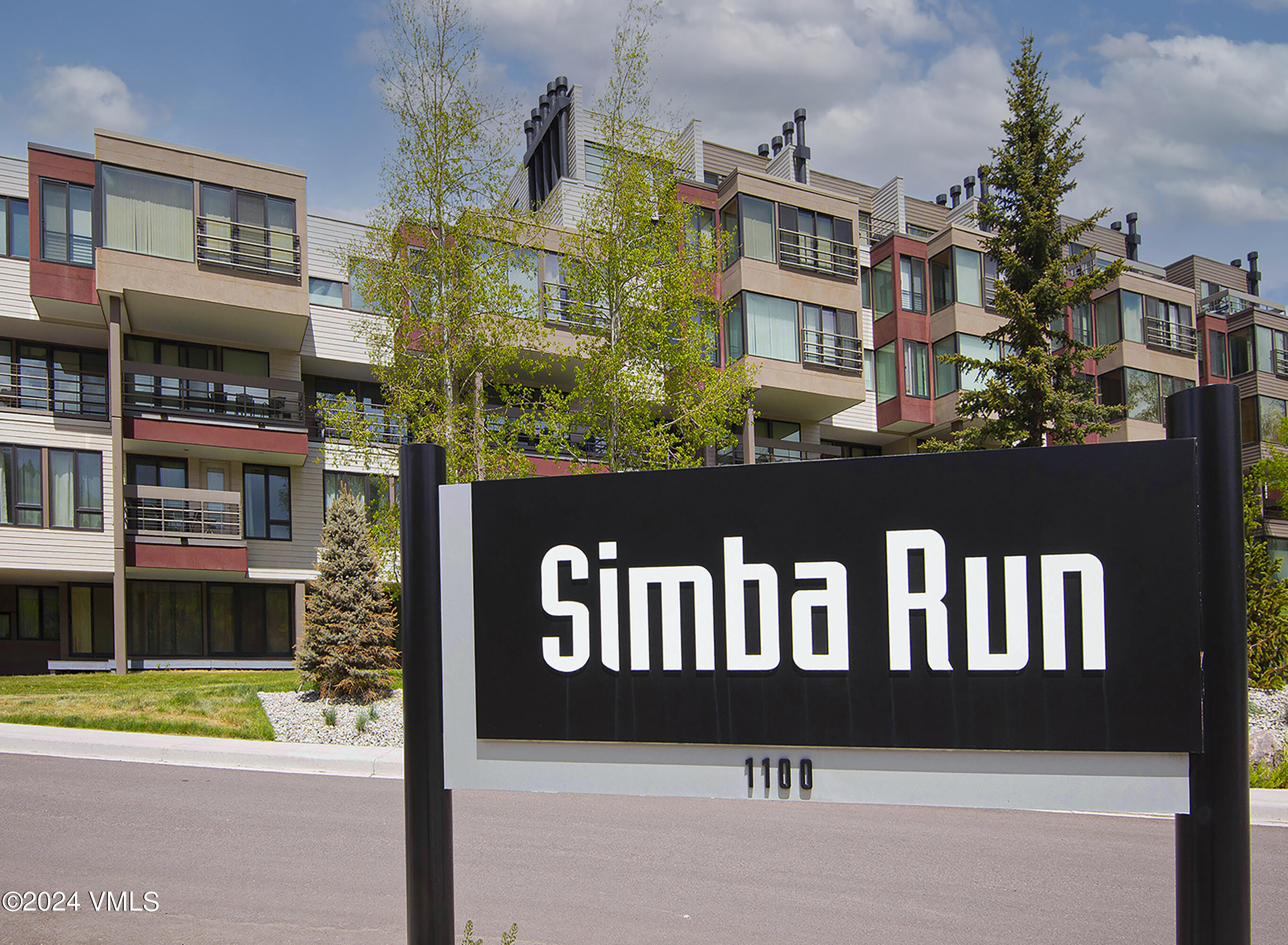 1100 North Frontage Road West, Unit 2313 Vail, CO 81657 - Photo 32 of 43 Simba-Run-2313-MLS_01