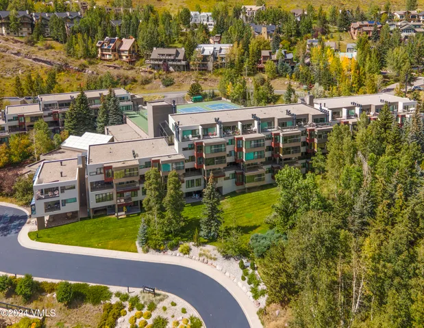 $1,200,000 | 1100 North Frontage Road West, Unit 2313, Vail, CO 81657