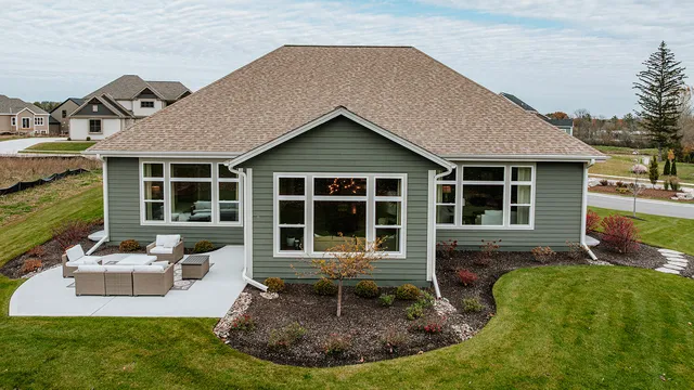 $940,000 | W208-n5633 Turnberry Lane, Menomonee Falls, WI 53051