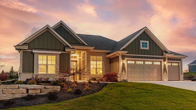 $940,000 | W208-n5633 Turnberry Lane, Menomonee Falls, WI 53051