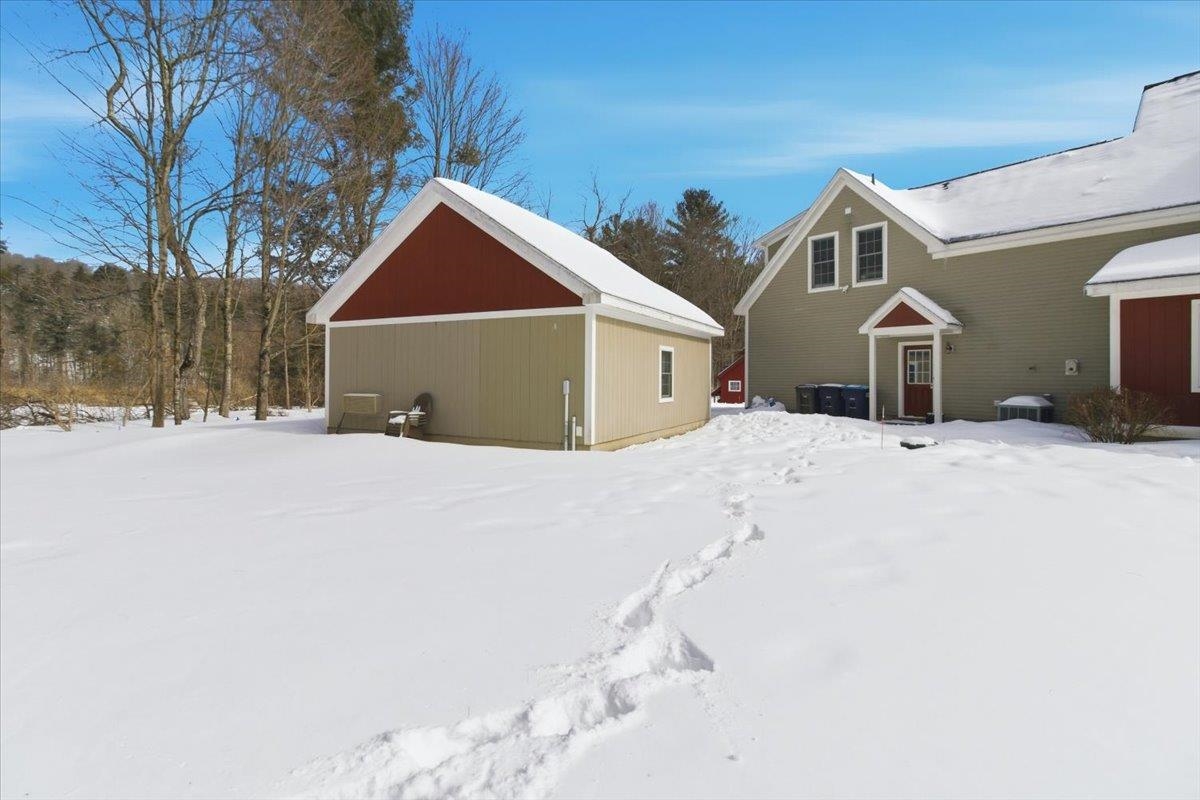 269 Old Depot Road Arlington, VT 05250 - Photo 5 of 42