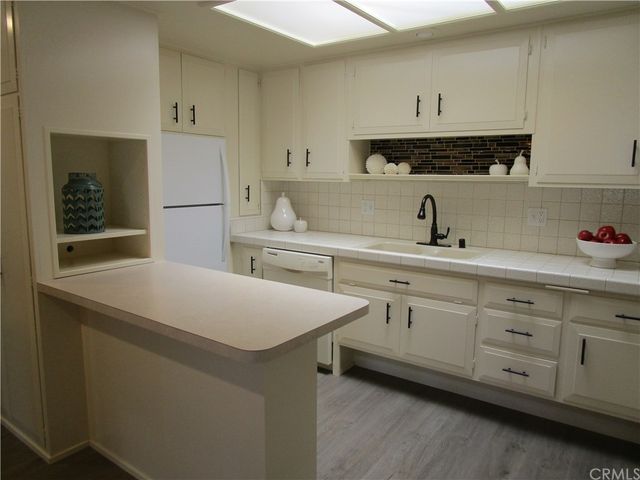 $300,000 | 1121 Northwood Road, Unit 237G, Seal Beach, CA 90740