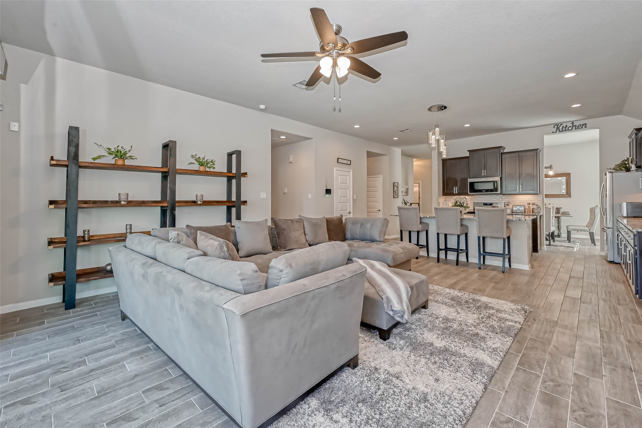 5826 Euclid Loop Rosenberg, TX 77469 - Photo 11 of 48