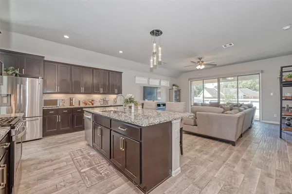 $400,000 | 5826 Euclid Loop, Rosenberg, TX 77469