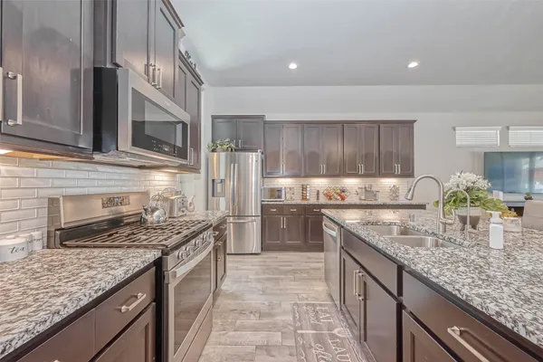 $400,000 | 5826 Euclid Loop, Rosenberg, TX 77469