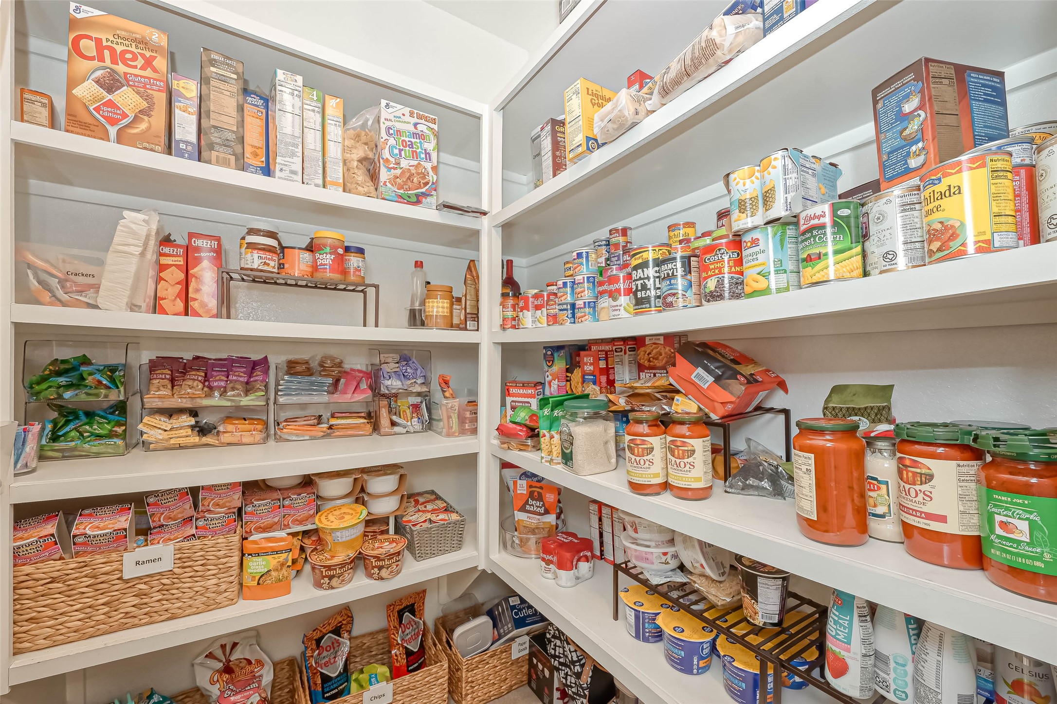 5826 Euclid Loop Rosenberg, TX 77469 - Photo 17 of 48 Huge Walk-In Pantry