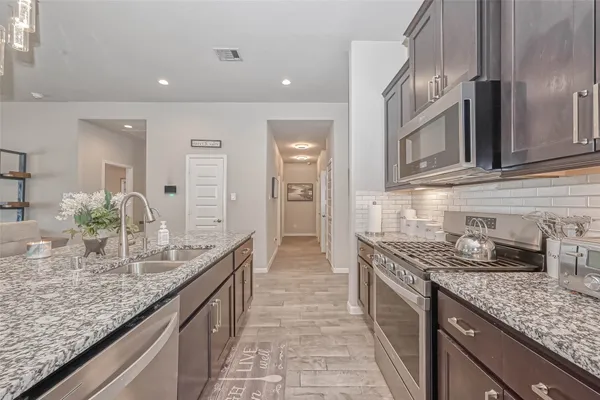 $400,000 | 5826 Euclid Loop, Rosenberg, TX 77469