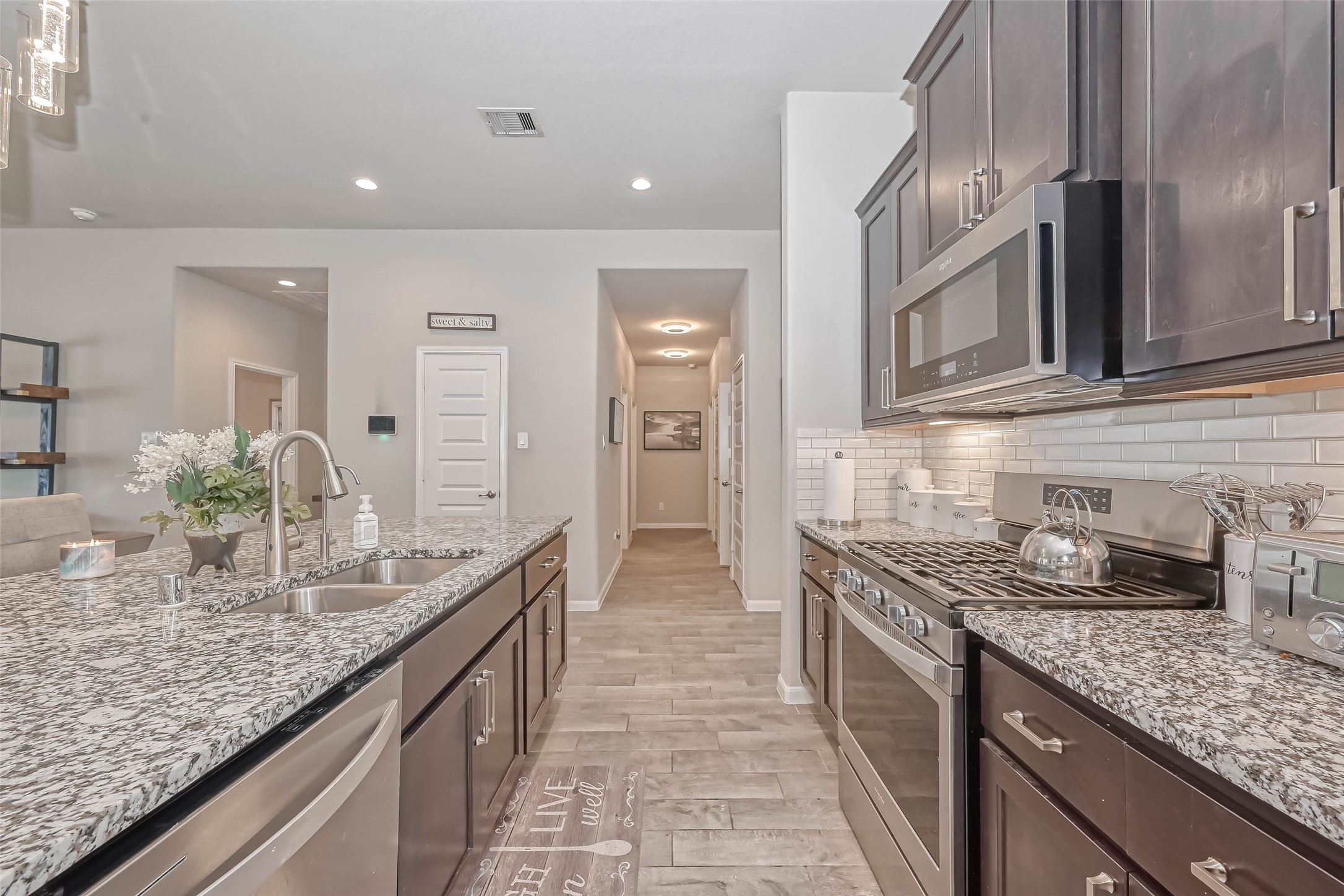 5826 Euclid Loop Rosenberg, TX 77469 - Photo 19 of 48