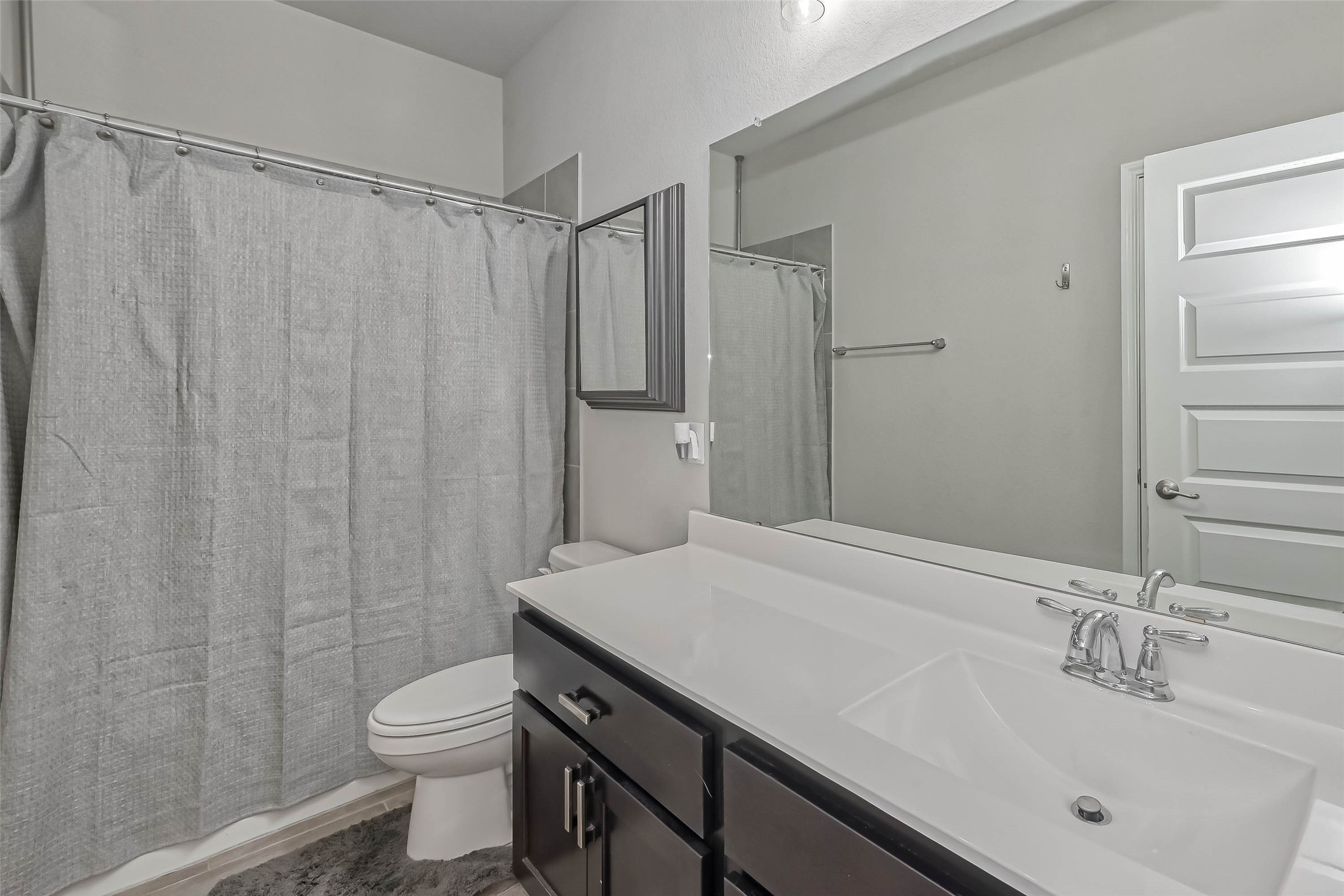 5826 Euclid Loop Rosenberg, TX 77469 - Photo 37 of 48 Bath 2