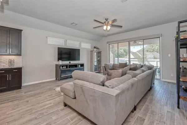 $400,000 | 5826 Euclid Loop, Rosenberg, TX 77469